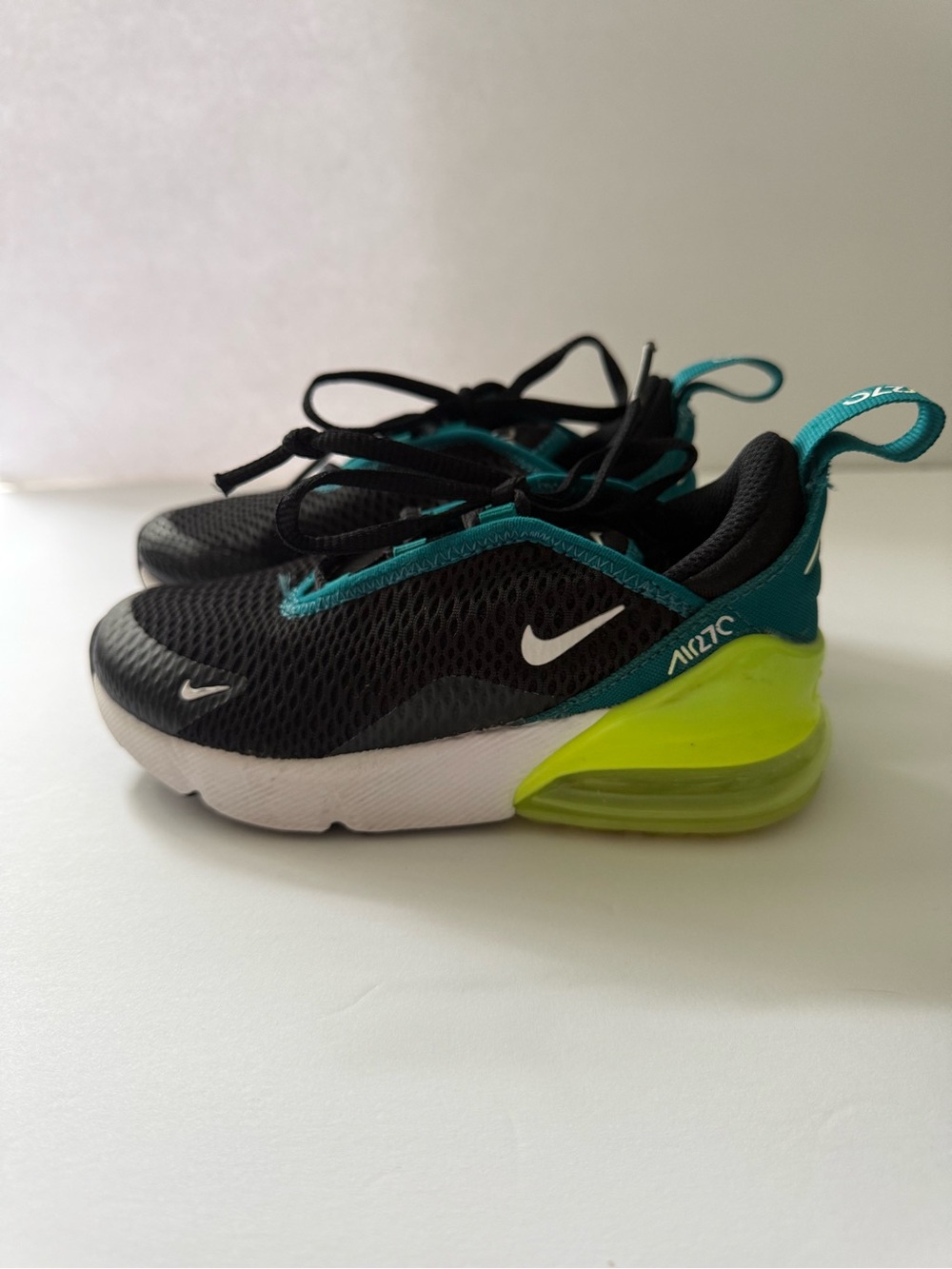Nike Little Toddler  Boy 270 Shoes Size: 11c